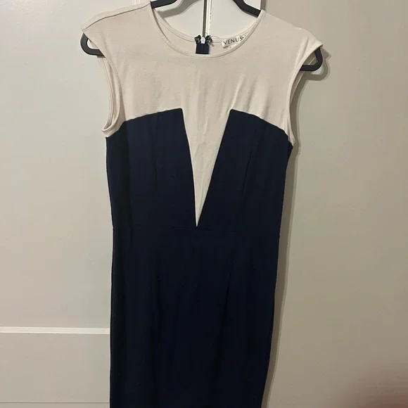 VENUS Navy and Cream Midi Dress - Picture 2 of 4
